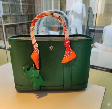 Luxury Elephant PU Leather Bag Charm Ornament Gift Pendant for Handbags and Keychains