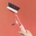 Brosse à plat avec distributeur de savon