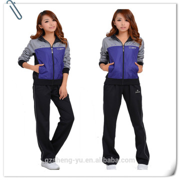 China manufacturer of tracksuit sportswear for women