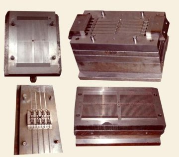 High Quality Plastic Injection Moulding (CHSG)