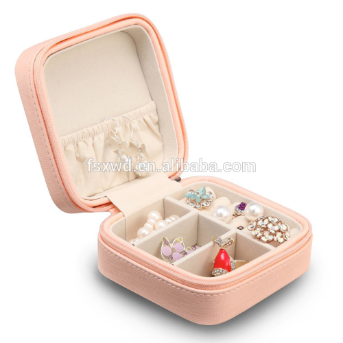 Small Faux White Leather Travel Jewelry Box Organizer Display Storage Case for Rings Earrings Necklace