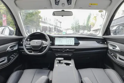 Changan AR Automobile 1.5T 188PS 7-Seater SUV with AUTOHOLD - Changan X7 Plus