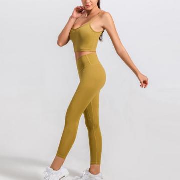 Комплект одежды для фитнеса и йоги для женщин