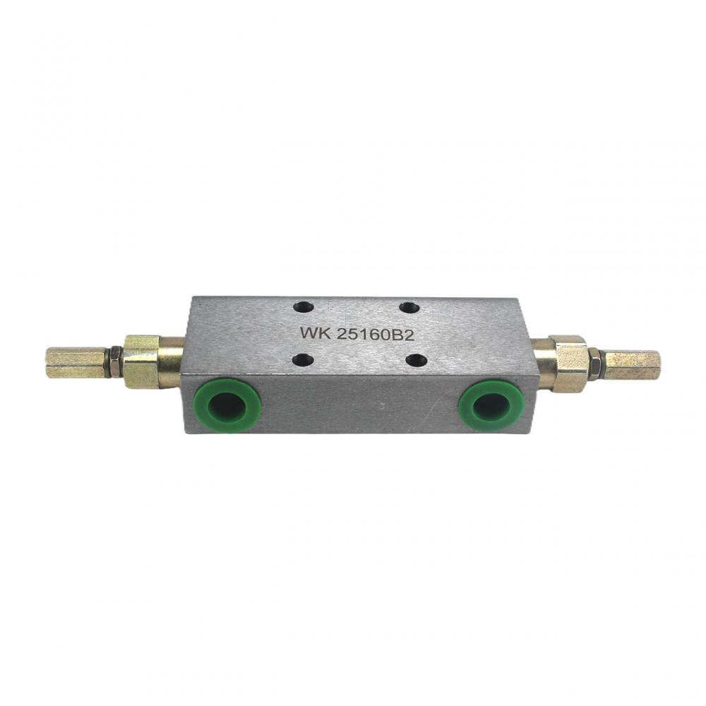 Hydraulic bi-directional balance valve