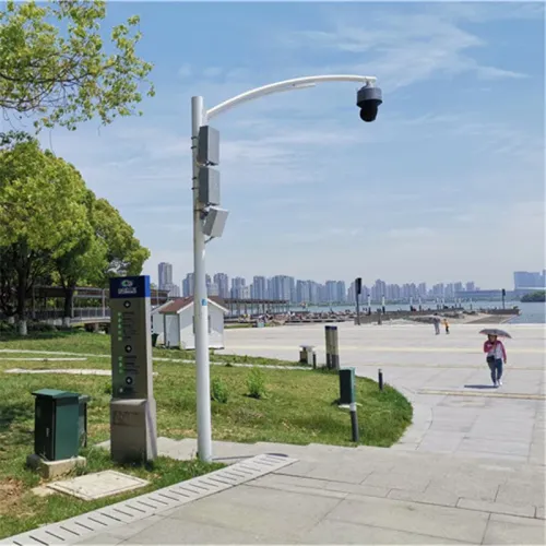 Γαλβανισμένοι πόλοι φωτός