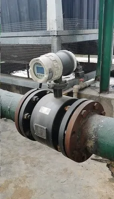 insertion magnetic flow meter