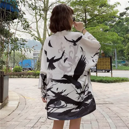 Kimono Japanese yukata female Japanese kimono cardigan geisha haori clothing cosplay Japanese kimono traditional streetwear Z025