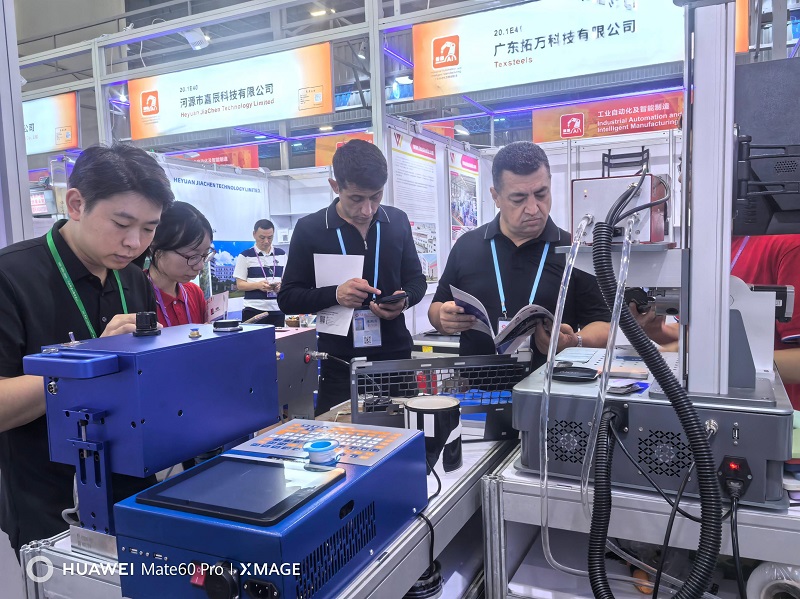 Chuke Intelligent's 2025 Canton Fair debut went viral, attracting international clients interested in visiting with their technical teams