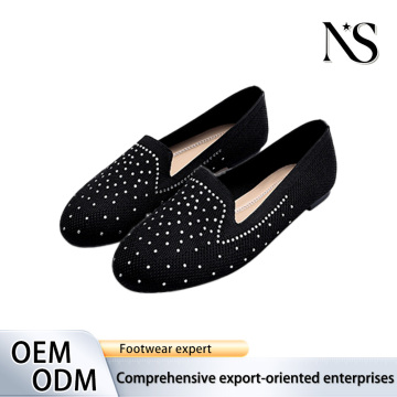 Mocasines de punto negros con diamantes de imitación