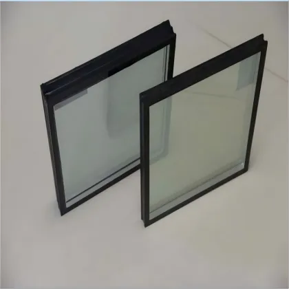 Air filled insulating glass