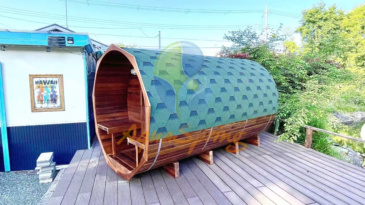 Outdoor barrel sauna