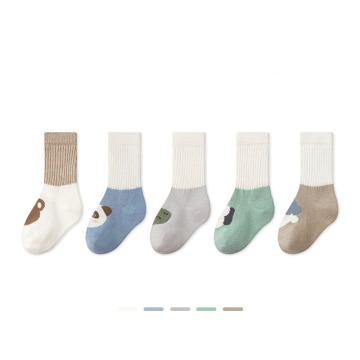 2024 Hot Sale Warm Soft Fuzzy Indoor Baby Socks for Newborns and Toddlers (0-12 Months)