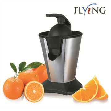 Low power electric juicer
