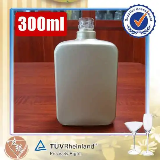 Wholesale fancy 300ml flat square glass vodka bottle