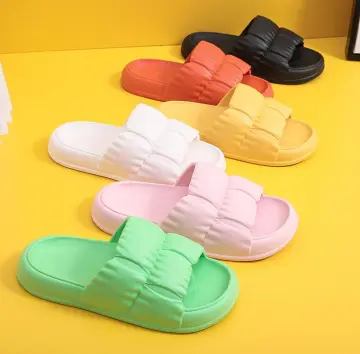 Factory Direct Soft and Thick Slippers: Luxury Women's Summer Fashion Slides, Non-Slip Beach Sandals