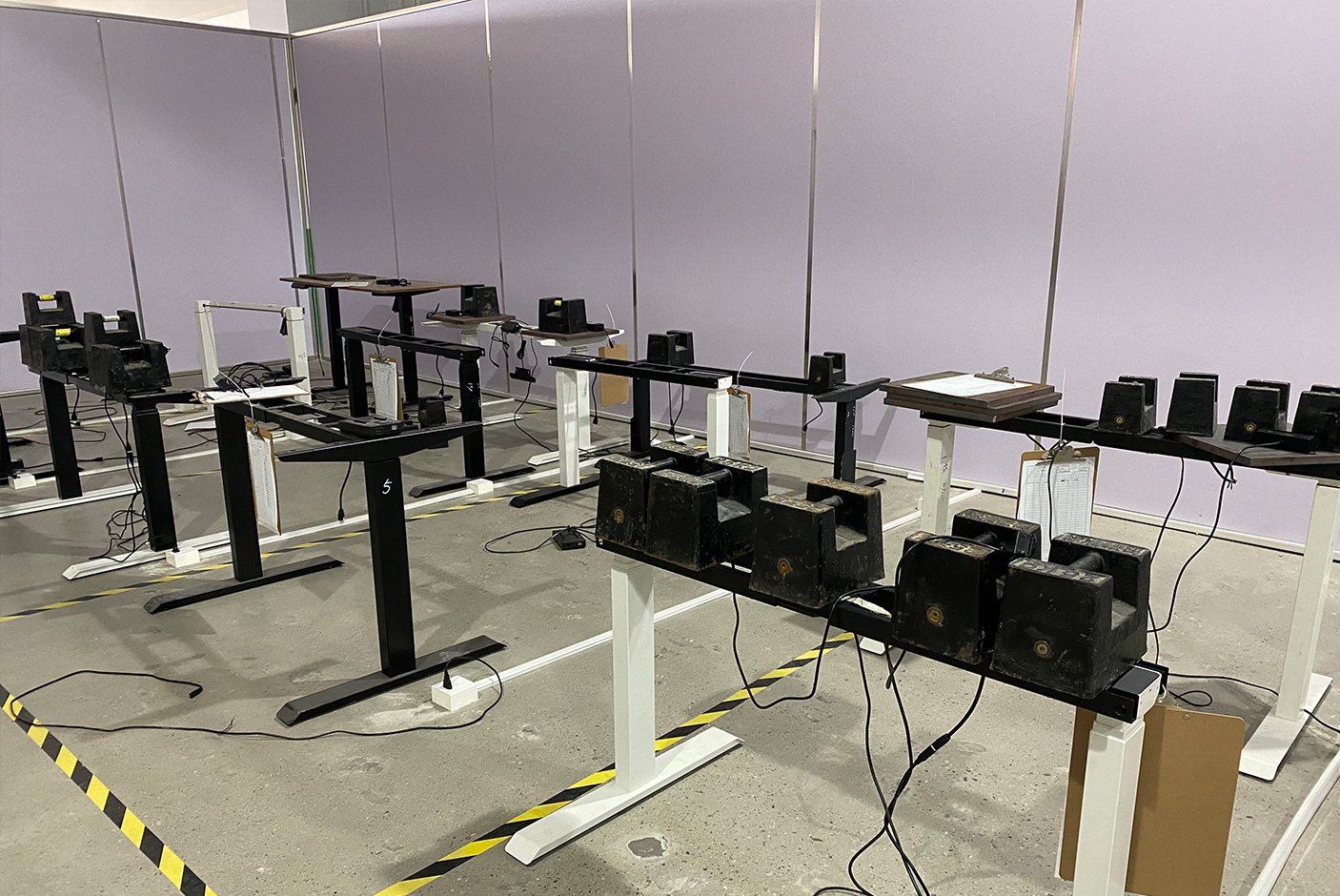 China standing desk frame