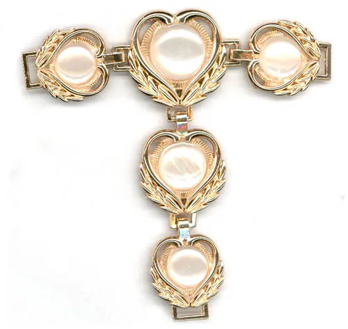 Vintage Sandal Chain with Heart-Shaped Metal Parts Linked and Pearl Trimming