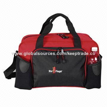 Fashionable travel bag
