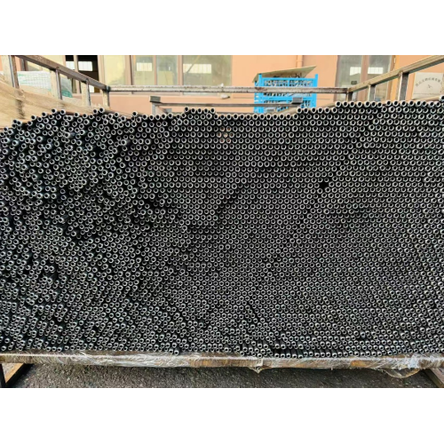 産業用長尺継目無鋼管