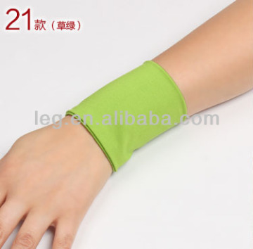 Korean milk silk summer outdoor sports unisex wristlet