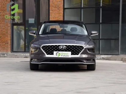 Electric Cars: Hyundai MISTRA Motor in Stock - Deposit Now for High-Quality Ev Electric Sedans