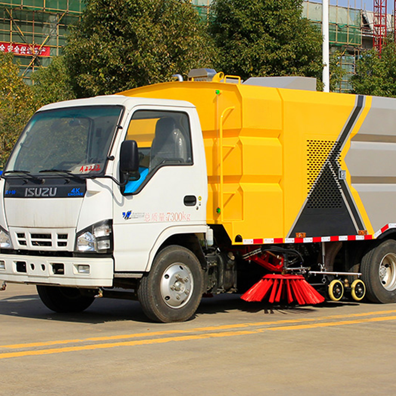 Isuzu lavar e varrer carro