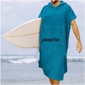 Poncho de veludo com capuz para surfar