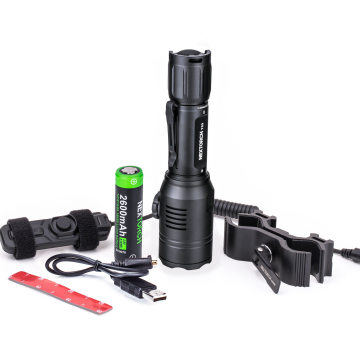 NEXTORCH T53 3 COULEUR RECHARGAGE LALLE DE PLASSE DE CHAPPORT - 760 LUMENS blanc, rouge, vert