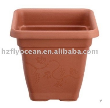 square plastic pot