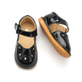 Търговия на едро Детски обувки Скърцащи обувки с гумена подметка