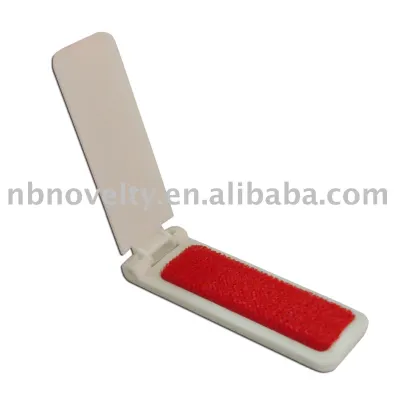 cloth brush & shoe horn