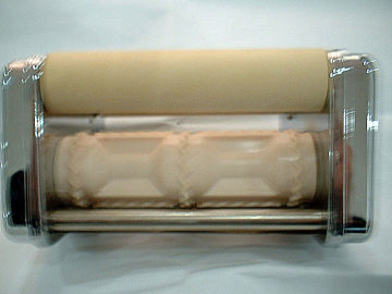 45mm Ravioli Stainless Steel Dumpling Maker Machine Sealed Between Two Sheets Dough