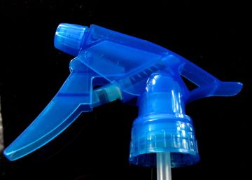28 / 400, 28 / 410 Pp Blue Plastic Sprayer Trigger For Bar, Washing Agents, Home Cleaners