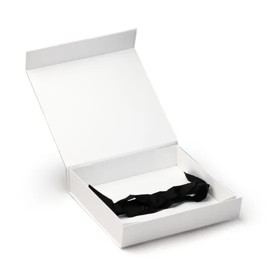 Custom Garment Gift Packaging Box With Magnetic Closure