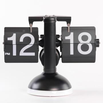 Horloge de table noire avec lumière