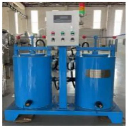 Dual flow wax liquid filtration system