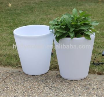 FO-9536 Solar Light Garden Pot with PP Material