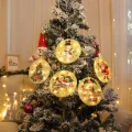 Encantadoras luces de hadas LED con diseños de Santa y alces