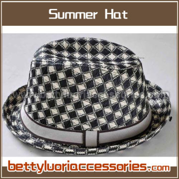 STRAW HAT