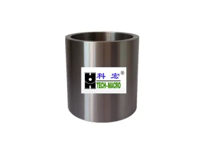 Shaft sleeve for slurry pumps
