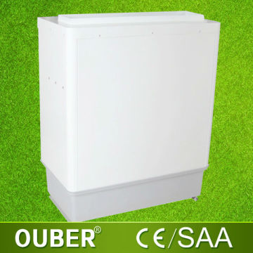 Up discharge server room air conditioner with centrifugal fan