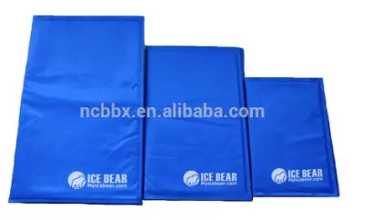 Cooling sponge & gel pet bed