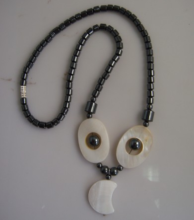 Collier de coquille de perle d&#39;hématite