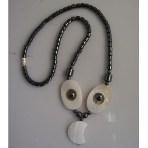 Hematite pearl Shell Necklace