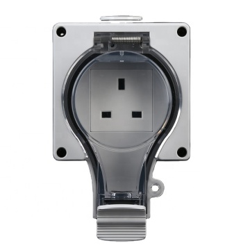 UK Style Weatherproof Socket: IP68 Rated Outdoor Wall Socket with 1 Gang BS Connector