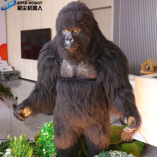 Gorila animatronik menari kelas atas