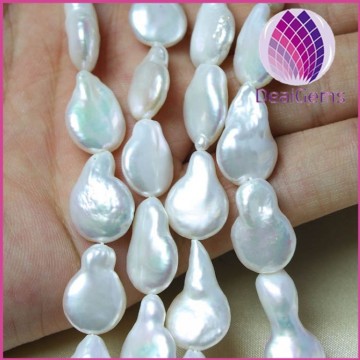 baroque pearl cultured freshwater white 16x11mm-20x12mm gourd