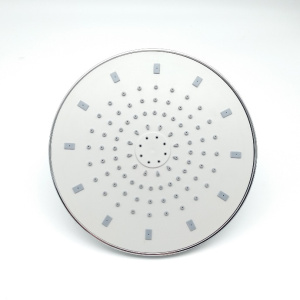 お風呂のシャワーヘッド