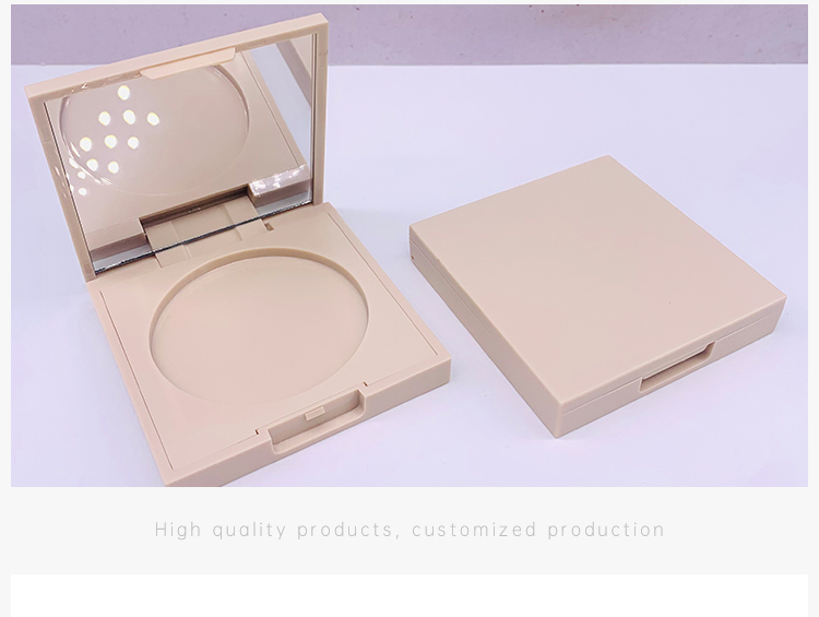 Blush Powder Compact 07