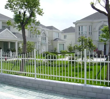 Powder Coated Aluminum Commercial River Fencing